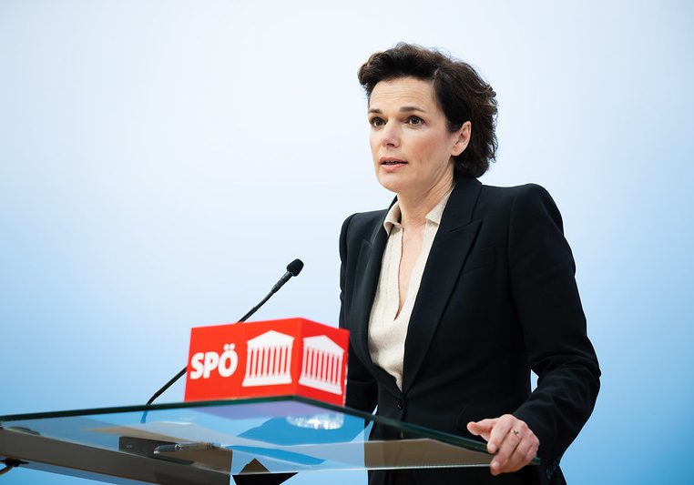 Droht Pamela Rendi-Wagner das Ende an der Spitze der SPÖ? Am Montag wird das Ergebnis der SPÖ-Mitgliederbefragung bekanntgegeben. Foto: flickr.com/SPÖ-Parlamentsklub/David Višnjić