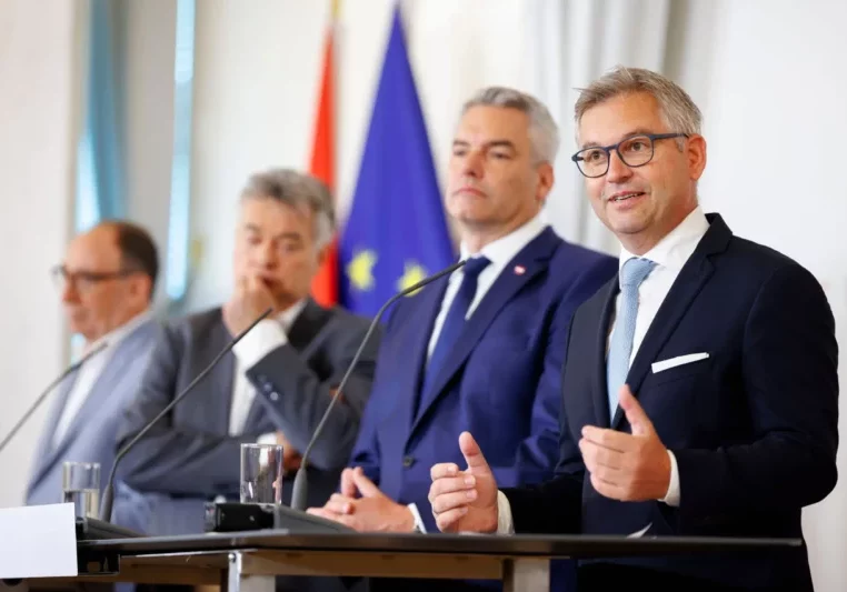 2025 werden die Menschen um durch das Ende der Kalten Progression um weitere zwei Milliarden Euro entlastet. Foto: BKA/Andy Wenzel