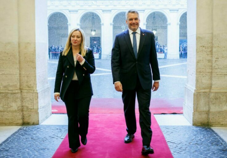 Rücken beim Thema illegale Migration enger zusammen. Italiens Ministerpräsidentin Giorgia Meloni und österreichs Bundeskanzler Karl Nehammer. Foto: BKA/Andy Wenzel