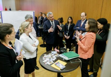 Bundeskanzler Karl Nehammer bei der zweitägigen Klausur der Bundesregierung in Mauerbach bei Wien. Foto: Bka/Andy Wenzel
