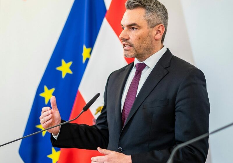 Karl Nehammer wird neuer Parteiobmann der Volkspartei und der nächste österreichische Bundeskanzler. Foto: BKA/ Arno Melicharek