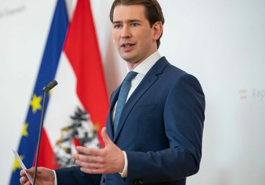 ÖVP-Klubobmann Sebastian Kurz begrüßt die Aufhebung seiner Immunität - Foto: BKA/Melicharek