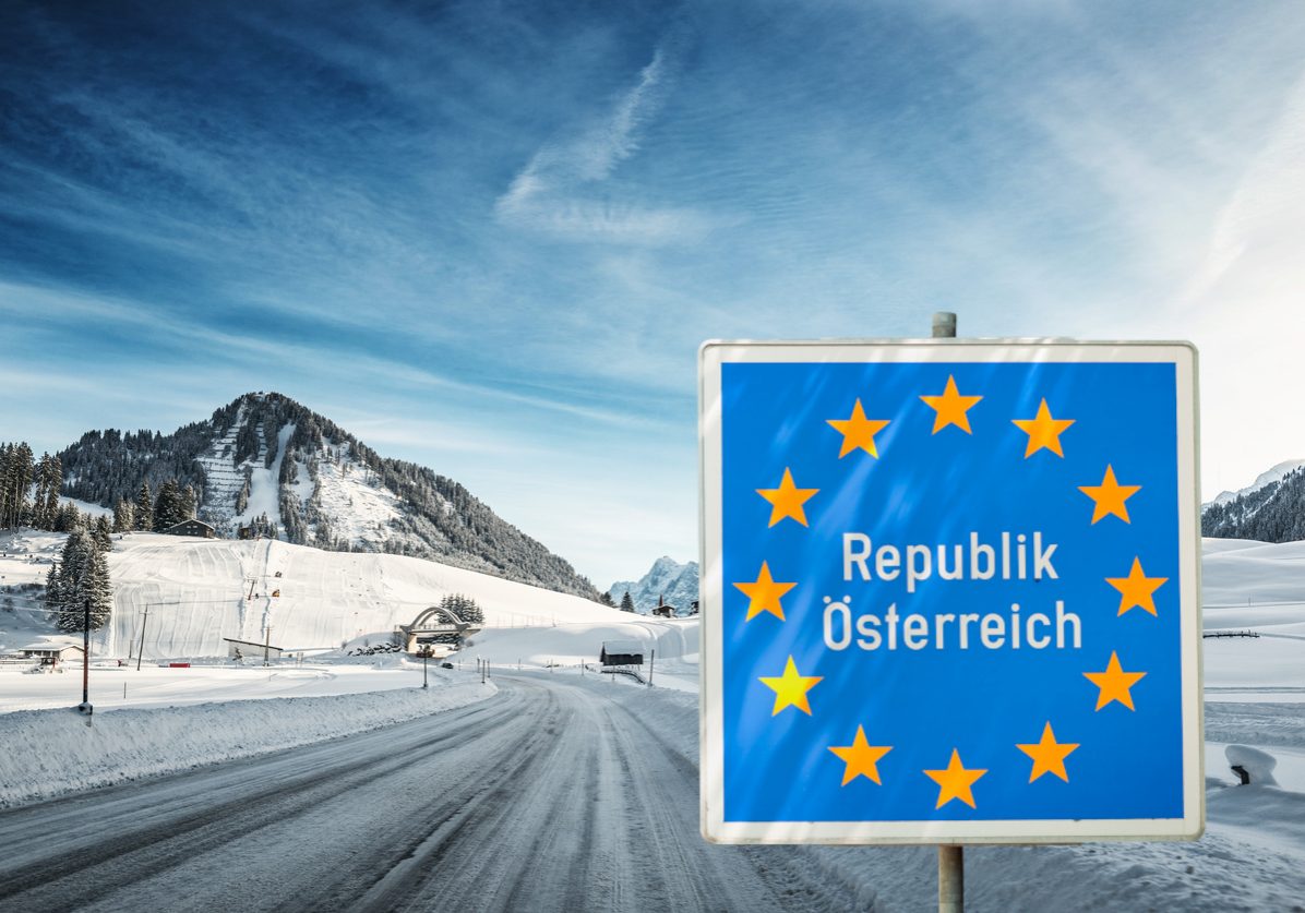 Österreich bietet Gästen Sicherheit. Deutsche Reisewarnung gilt für Ungeimpfte. Foto: iStock/ marima-design