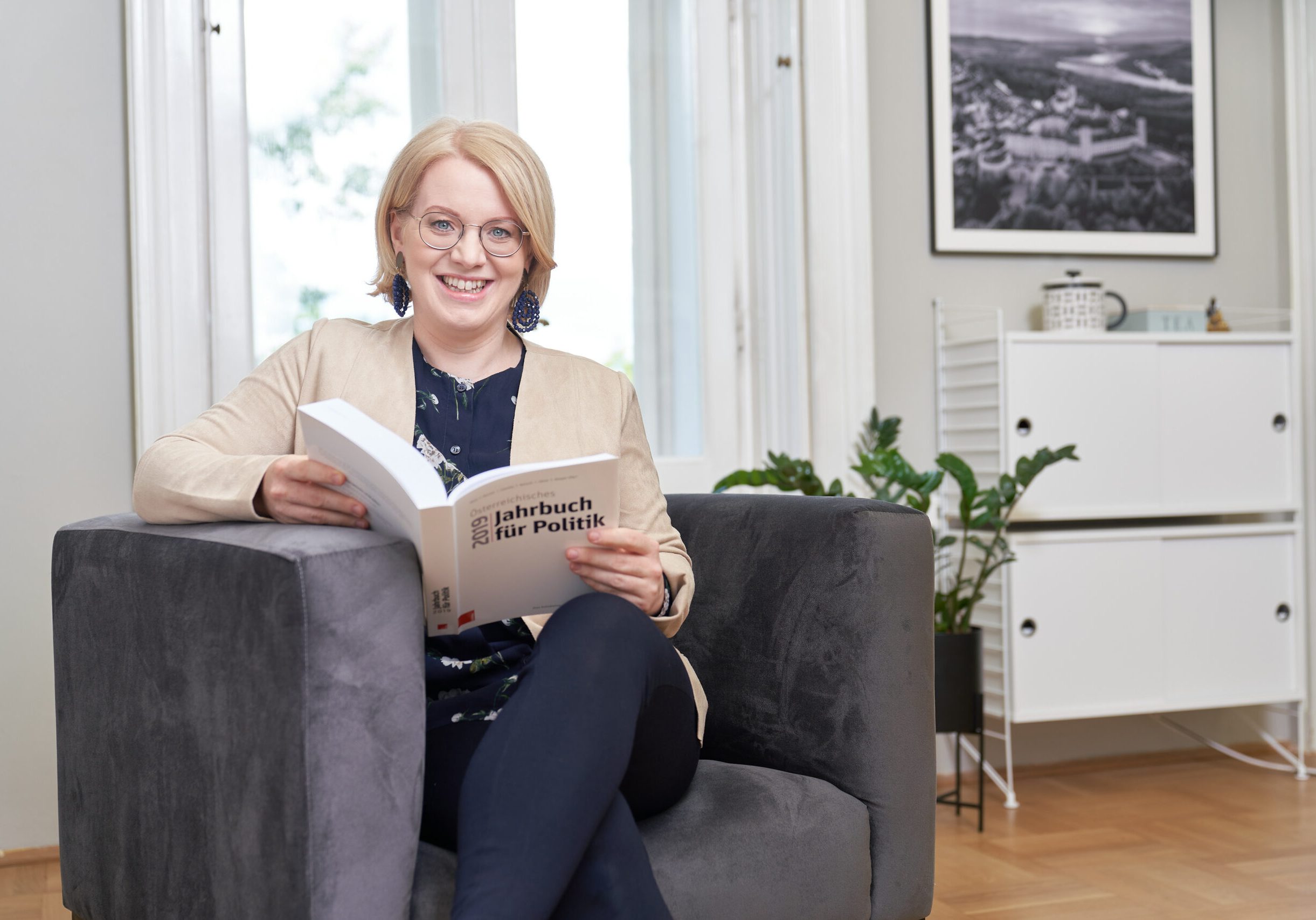 "Es war ein schwieriges Jahr für Demokratie und Politik": Bettina Rausch, Präsidentin der Politischen Akademie und Mit-Herausgeberin des Jahrbuchs für Politik. Foto: Monihart