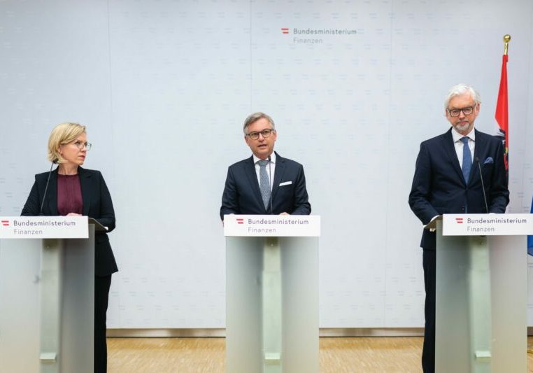 Finanzminister Magnus Brunner verkündete am Mittwoch den Start der Stromkostenbremse mit 1.12.2022. Foto: BMF