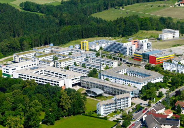 Der Campus Hagenberg gilt als Pionier-Fachhochschule auf dem Gebiet der Informations- und Kommunikationstechnologien. Nun kommt eine weitere Universität zum Digital-Cluster in Oberösterreich hinzu. Foto: fh-ooe