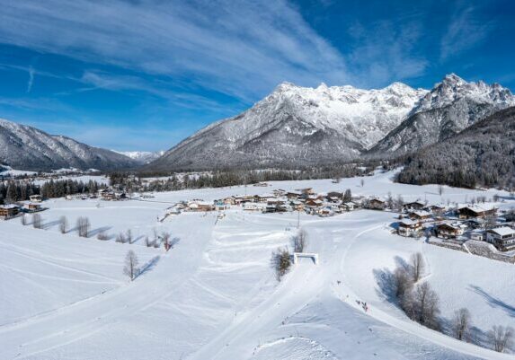 Österreichs Tourismus (im Bild Pillerseetal in Tirol) ist vorbereitet, doch wegen der Corona-Pandemie fehlen Gäste und Umsätze. Foto: Mike Joebstl.