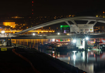 Linz erhielt 2021 ein neue Donaubrücke. In der SPÖ Oberösterreich 2022 sind politische Brücken eingebrochen. Foto: Stadt Linz / PTU/P.H.