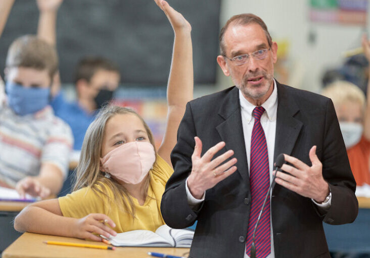 Bildungsminister Heinz Faßmann: Schulärzte können beraten und impfen. Foto: Parlamentsdirektion / Thomas Jantzen / iStock FatCamera