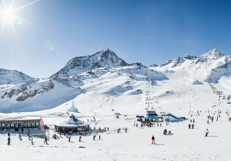 Die Österreicher bleiben laut einer Studie im Winter-Urlaub ihrer Heimat treu. Foto: Andre Schönherr TVB Stubai Tirol