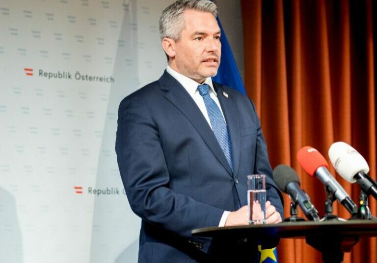 Bundeskanzler Karl Nehammer plant ein Treffen mit dem Präsidenten der Ukraine, Wolodymir Selenskyj. Foto: BKA / Arno Melicharek