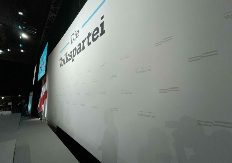 Die Volkspartei nimmt zum Rechenschaftsbericht 2019 Stellung. Foto: Zur-Sache.at / Michael Tögel
