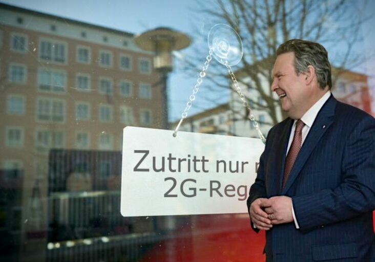 Wiens Bürgermeister Michael Ludwig bleibt weiterhin bei "2G". Foto: michael-ludwig.wien / iStock Heiko119