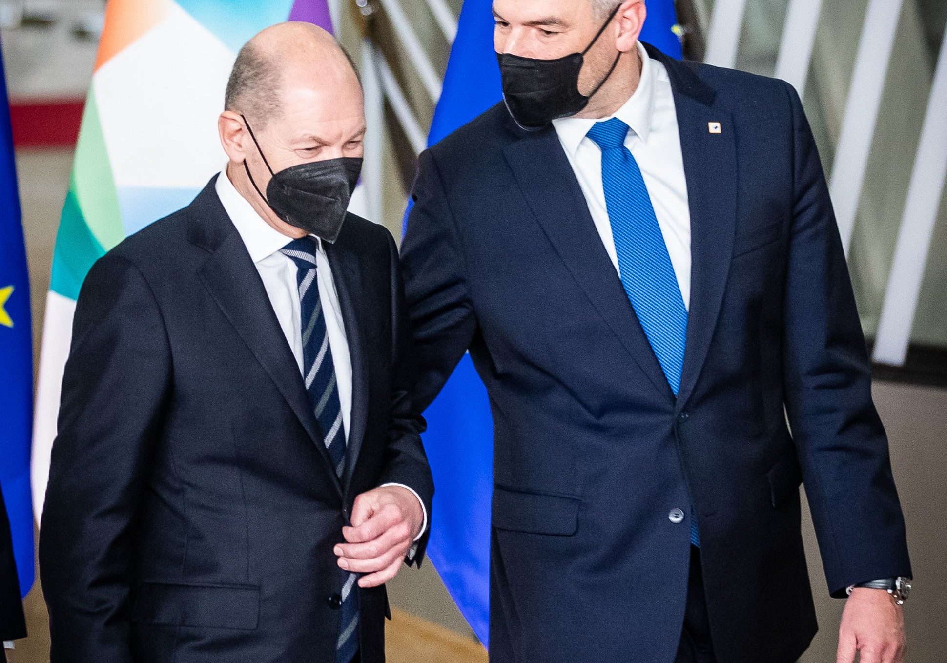 Kennen sich bereits von mehreren Treffen in Brüssel. Bundeskanzler Karl Nehammer mit Deutschlands Regierungschef Olaf Scholz. Foto: BKA / Arno Melicharek