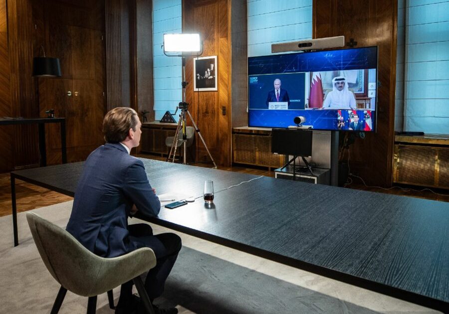 Bundeskanzler Sebastian Kurz beim St. Petersburger Wirtschaftsforum; Foto: Arno Melicharek