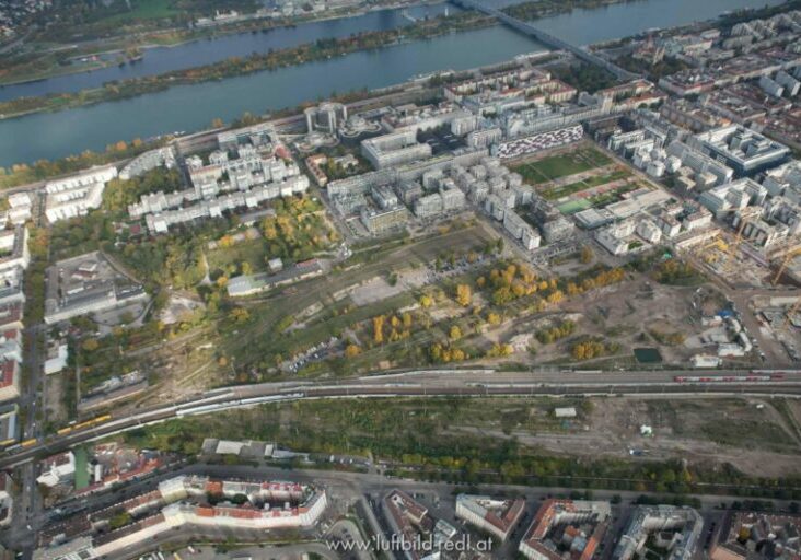 Der Rechnungshof geht in einem Prüfbericht mit Immobilienverkäufen von ÖBB und Post hart ins Gericht. Im Bild: Das Gelände des Wiener. Nordbahnhofs. Foto: ÖBB/Luftbild Redl