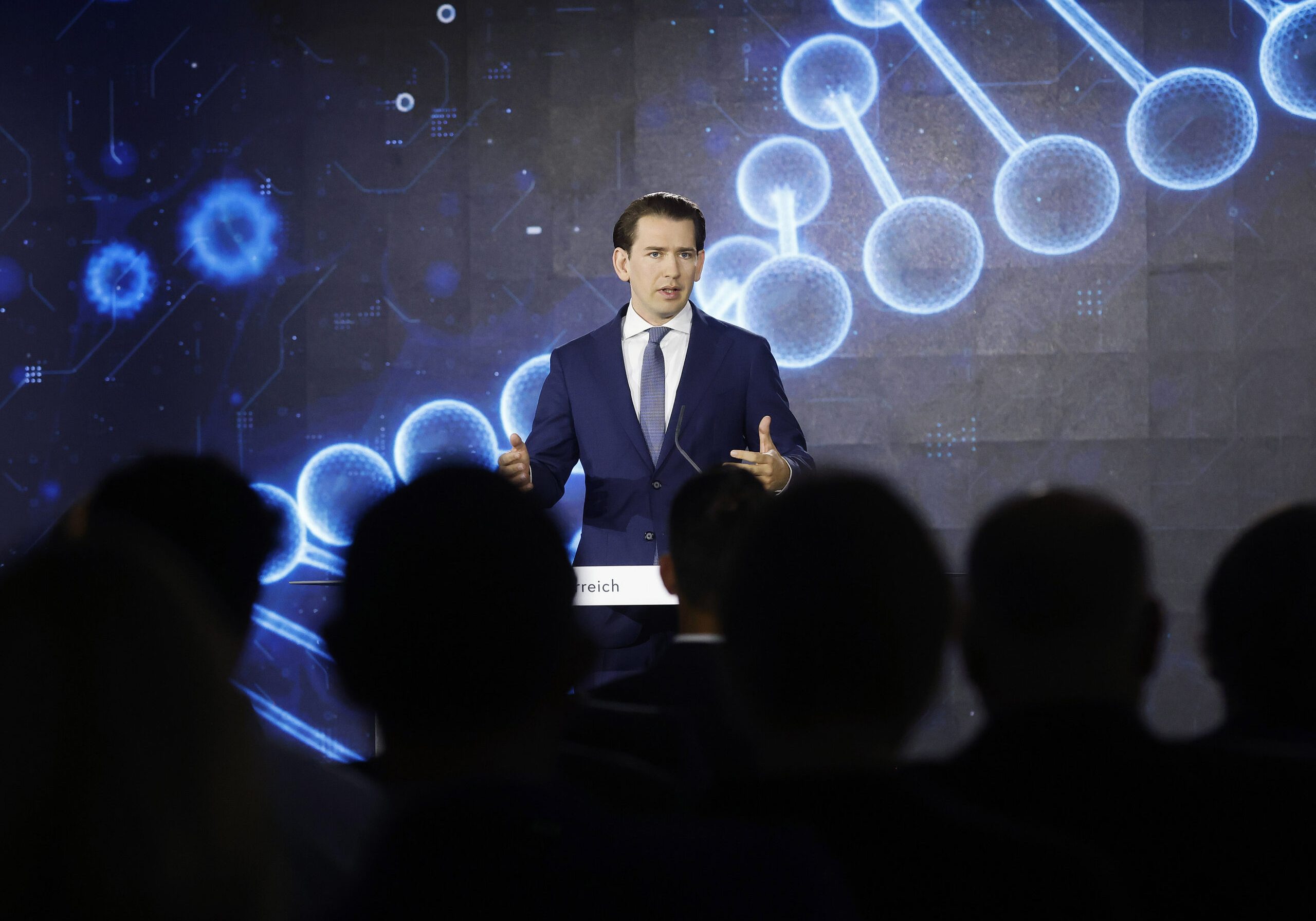 Österreich modernisieren, Kooperationen fortsetzen, Verantwortung wahrnehmen: Bundeskanzler Sebastian Kurz zur Post-Corona-Ära. Foto: Dragan Tatic