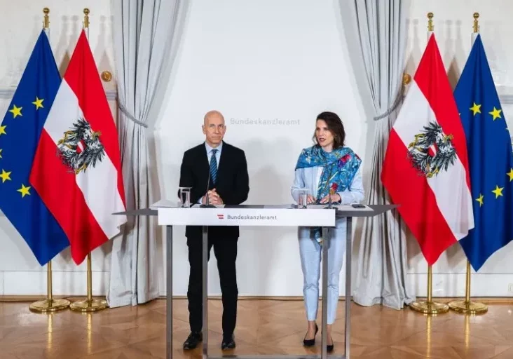 Der Binnenmarkt muss für die nächsten 30 Jahre neu und besser aufgestellt werden: Für Österreich präsentierten Europaministerin Karoline Edtstadler und Wirtschaftsminister Martin Kocher einen Zehn-Punkte-Plan. Foto: Bka/Florian Schrötter
