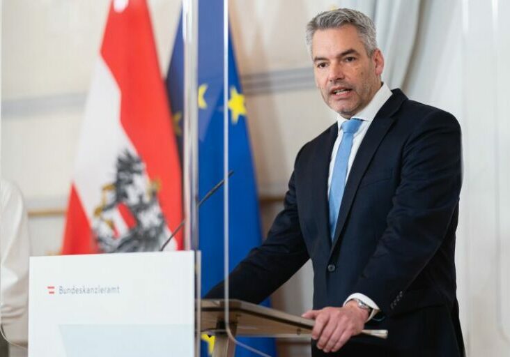 In der aktuellen OGM-Umfrage ist die Mehrheit mit der Arbeit der Bundesregierung unter Bundeskanzler Karl Nehammer zufrieden. Foto: BKA / Florian Schrötter