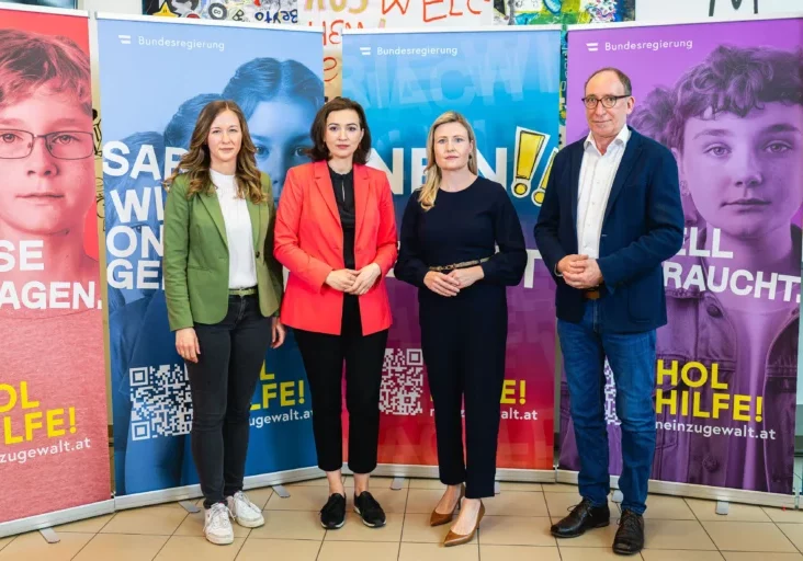 Die Bundesregierung startete um April bundesweite Kampagne zum Thema Kinderschutz. Foto: BKA/Florian Schrötter