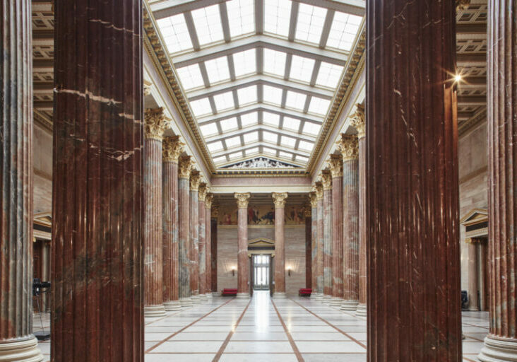 Die Säulenhalle bildest das Herzstück des Parlamentsgebäudes an der Wiener Ringstraße. ÖVP-Verfassungssprecher sieht in der Neurenovierung des historischen Gebäudes die Chance für "mehr Miteinander". Foto: Parlamentsdirektion / Thomas Topf