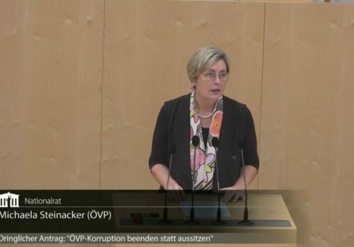 ÖVP-Justizsprecherin Michaela Steinacker spricht sich gegen Vorverurteilungen und für eine klare Trennung von Gesetzwerdung und Rechtssprechung aus. Foto: Screenshot Zur-Sache