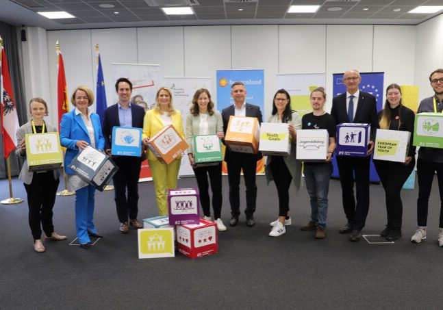 Staatssekretärin Claudia Plakolm hat am vergangenen Freitag die Tagung der Landesjugendreferenten besucht. Ein wichtiges Thema: Die Harmonisierung des Jugendschutzes im Bereich Gaming. Foto: Landesmedienservice Burgenland