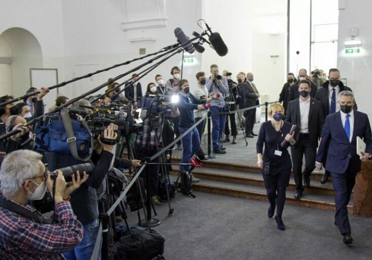 Bundeskanzler Karl Nehammer beim Untersuchungsausschuss. Foto: Parlamentsdirektion / Thomas Topf