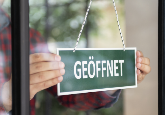 Österreichs Bevölkerung hat im Europavergleich eine hohe Kaufkraft und hohe verfügbare Einkommen. Foto: iStock.com/ brightstars