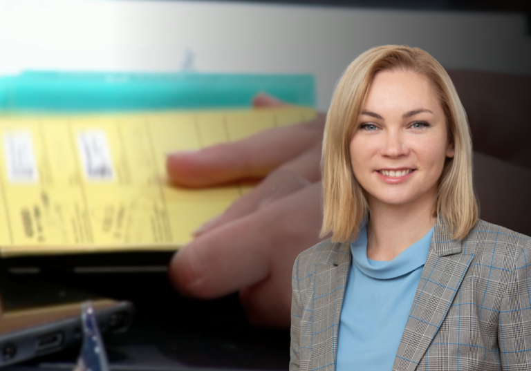 Abgeordnete Himmelbauer klärte die auf Sozialen Medien kursierenden Fake News rasch auf - Foto: Parlamentsdirektion/ PHOTO SIMONIS; orf.at