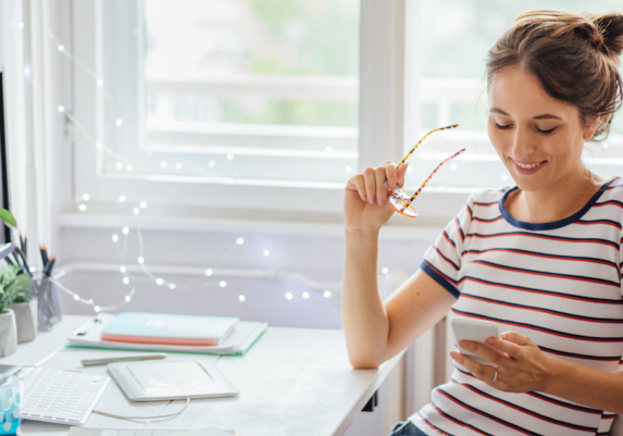 Home-Office hat sich bewährt, das Pauschale für Home-Office wird Gesetz. Foto: iStock.com/ petrunjela