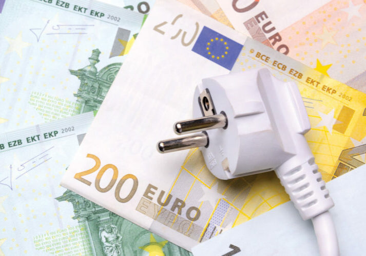 Mit der größten Strommarktreform seit 20 Jahren will die Bundesregierung die Strompreise senken. Foto: iStock