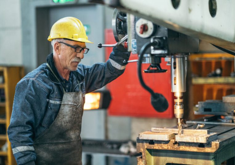 Österreich verzeichnet einen Beschäftigungsrekord. Trotz leichtem Anstieg der Arbeitslosigkeit ist die Zahl bei älteren Arbeitslosen weiter rückläufig. Foto: istock / RainStar