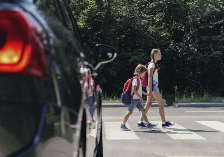 Sichere Schulwege: Ein Schwerpunkt der Novelle der Straßenverkehrsordnung. Foto: iStock / KatarzynaBialasiewicz