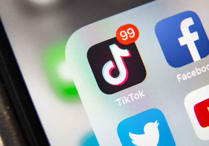 Welche Gefahren birgt die Social Media Plattform TikTok? Foto: 5./15 WEST/ iStock