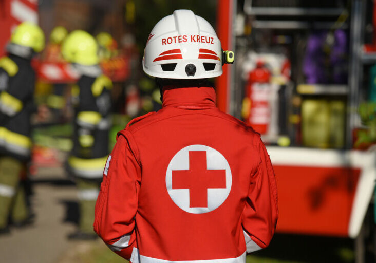 Der Einsatz der Freiwilligen und ehrenamtlich Tätigen wird noch stärker gefördert. Foto: istock / spitztfoto