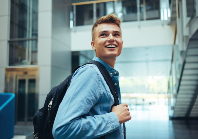 Studierende können ab Herbst mit bis zu 12 Prozent mehr Studienbeihilfe rechnen. Die stärkste Erhöhung seit 30 Jahren. Foto: istock / jacoblund