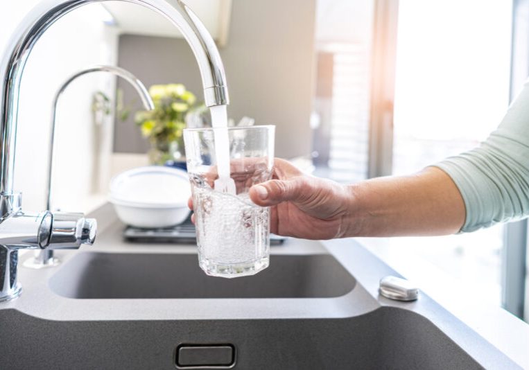 33 Millionen Euro Sonderförderung erhalten die Gemeinden für den Ausbau der Trinkwasserversorgung. Foto: istock/fcafotodigital