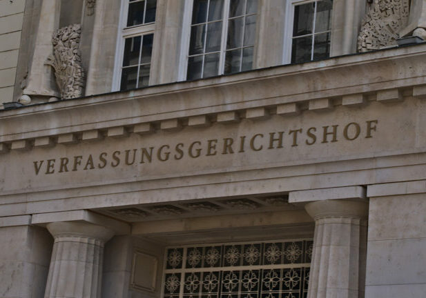 Der Nationalrat stimmt für die Einrichtung der Stiftung Forum Verfassung. Foto: istock/ Timon Schneider