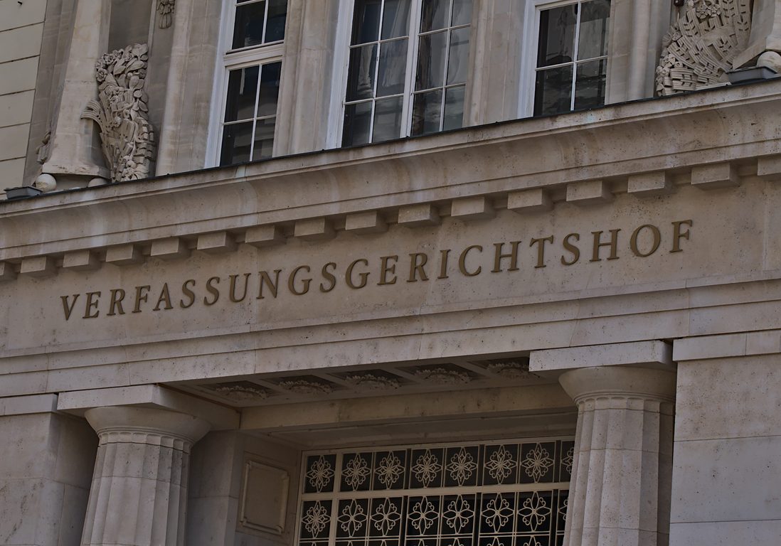 Der Nationalrat stimmt für die Einrichtung der Stiftung Forum Verfassung. Foto: istock/ Timon Schneider