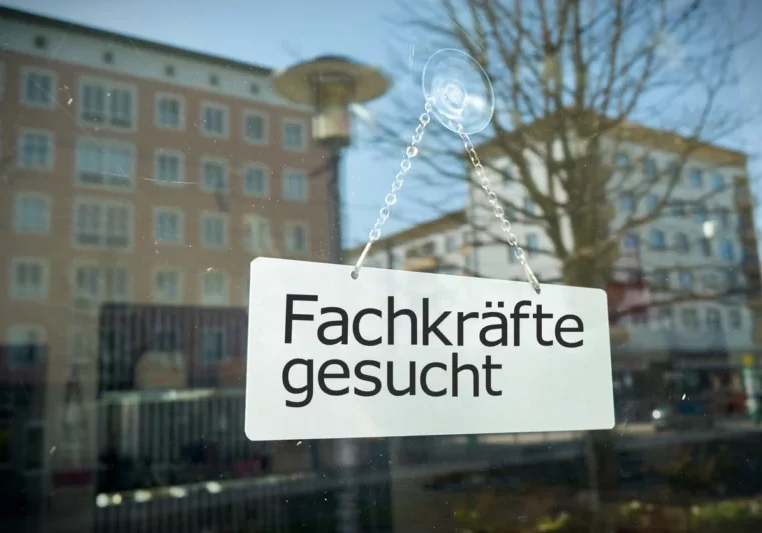 Der Fachkräftebarometer weist nun auch regionale Daten aus. Ergebnis: es zeigen sich regionale Unterschiede. Foto: istock/Heiko119