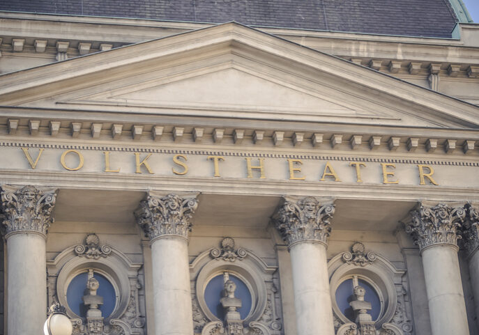Das Stück von Lydia Haider wurde am Volkstheater in Wien aufgeführt. - Foto: iStock/altmodern