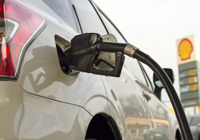 Mit dem Energiepaket werden Pendler um mehrere hundert Euro entlastet. Foto: iStock/RickSause