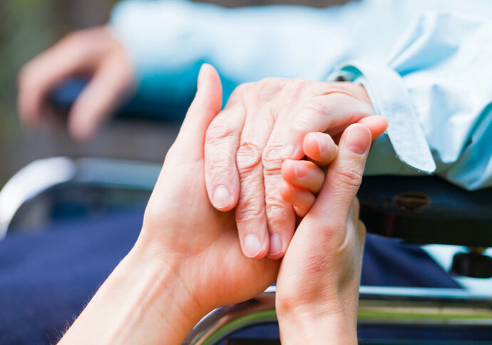 Der Bund verachtfacht (!) die finanziellen Mittel für die Palliativ- und Hospizversorgung bis 2024. - Foto: iStock/Obencem