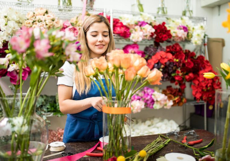 Auch 2022 hielt trotz Krisen der Trend an und es wurden wieder über 85.000 Gewerbe in Österreich angemeldet. Foto: istock / Antonio_Diaz