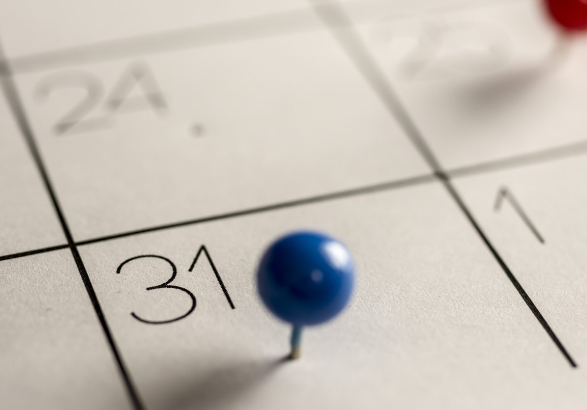 Im zur-Sache Maßnahmen-Kalender haben wir zusammengefasst wann die Hilfsmaßnahmen bei euch ankommen. Quelle: iStock/ PURPLEANVIL 