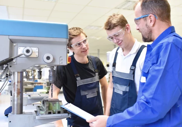 Lehre in Österreich: International anerkanntes Modell der Ausbildung für Facharbeiter. Foto: istock/industryview