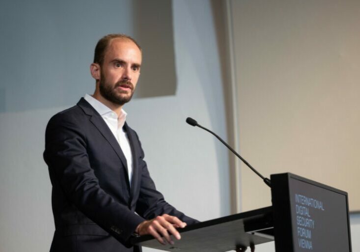 Im Kampf gegen die Cyberkriminalität muss man laut Digitalisierungsstaatssekretär Florian Tursky auf Prävention und Sensibilisierung setzen. Foto: Christopher Dunker