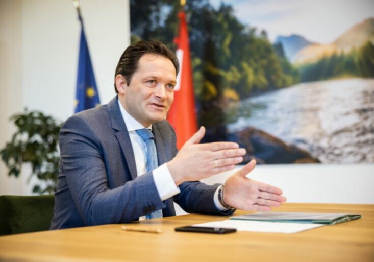 Die heimischen Bauern werden weiter entlastet. Zusätzlich zu den schon beschlossenen 110 Mio. € kommen jetzt nochmal 9 Mio. dazu. Ausgezahlt wird die Förderung bis Ende September. Foto: BMLRT / Lendl