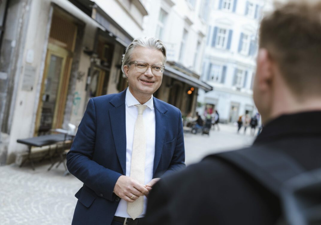 Bereit zu Regierungsverhandlungen und enttäuscht über Verluste zeigte sich Steiermarks ÖVP-Obmann Christoph Drexler nach der Landtagswahl. Zum steirischen Wesen gehöre ein wenig Eigensinn hatte Drexler vor zwei Jahren zum Amtsantritt im Ö1-Interview (Bild) gesagt. Foto: Marija Karija